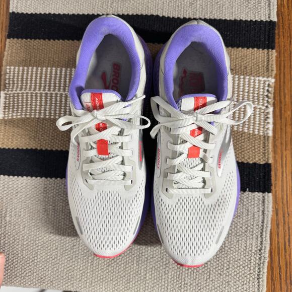 Brooks Sneaker Women 9B Med Adrenaline GTS 22 White Purple Running Walking Gym - Picture 2 of 13